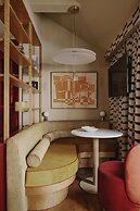 Locke Am Platz Zurich