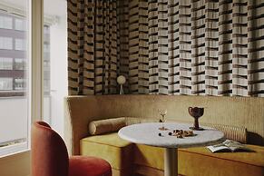 Locke Am Platz Zurich