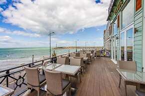 Cosy Coach House Garden Apt by the Sea Res Parking