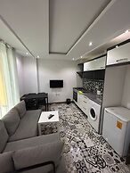 The Nar Suit & Apart