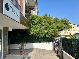 The Nar Suit & Apart