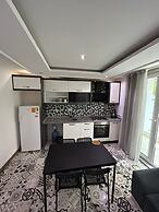 The Nar Suit & Apart