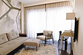 White Blossom Dizengoff CTR by SeaN'Rent