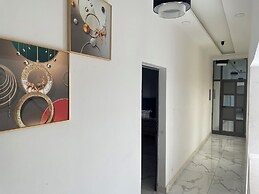 Tino Luxury House & Residence