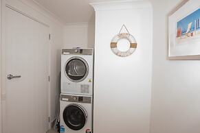 71 Hastings Street - Beachfront