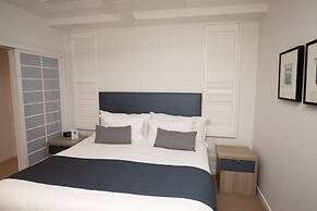 71 Hastings Street - Beachfront