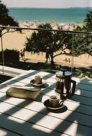 71 Hastings Street - Beachfront