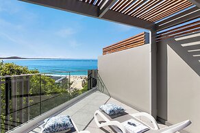 71 Hastings Street - Beachfront