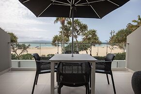 71 Hastings Street - Beachfront