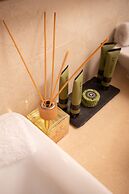 71 Hastings Street - Beachfront