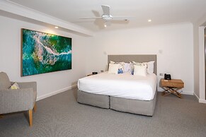 71 Hastings Street - Beachfront