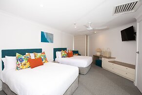 71 Hastings Street - Beachfront