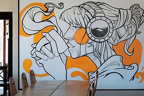 ESENIN 1 Hostel & Bar