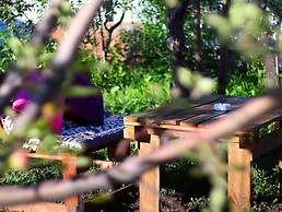 ESENIN 1 Hostel & Bar