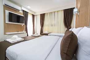 Rooftop Apartments & Rooms