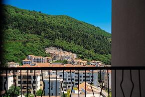 Rooftop Apartments & Rooms