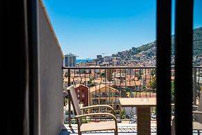 Rooftop Apartments & Rooms