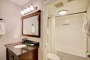 140 El Matador 2 Bedroom Home by RedAwning