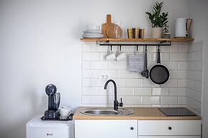 Studio apartments Yucca 2min to the sea