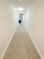 Beautiful rooms with Netflix