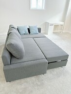 Beautiful rooms with Netflix