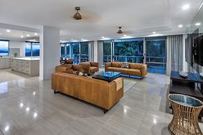 Yacht Harbour Tower 2