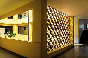 Golden Pearl Tangalle Beach