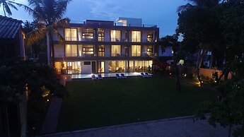 Golden Pearl Tangalle Beach