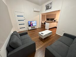 Breimba Street Apartments