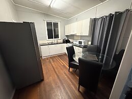 Breimba Street Apartments