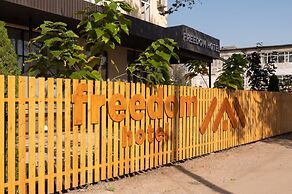 Freedom hotel