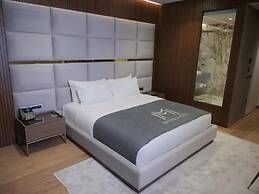 Marinaj Hotel