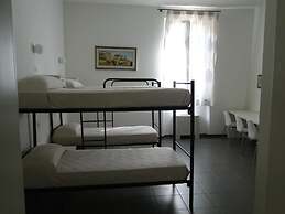 Hostel Ameglia