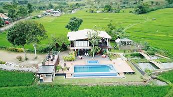 Kalaparan Farm House by Hiverooms