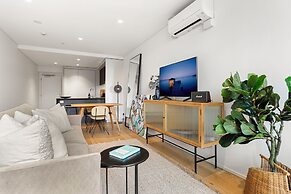 Creative and Carefree Living