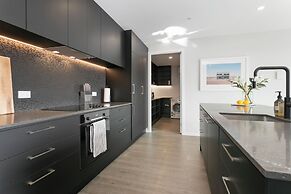 Superb City Fringe Penthouse