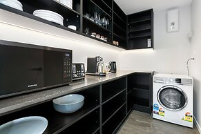 Superb City Fringe Penthouse