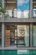 Villa Konkrete - Tropical 3BR