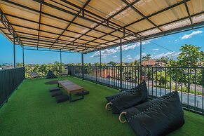 Villa Konkrete - Tropical 3BR