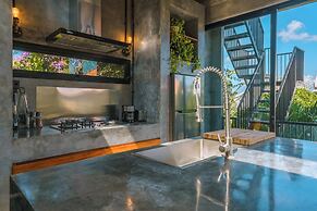 Villa Konkrete - Tropical 3BR