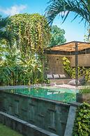 Villa Konkrete - Tropical 3BR