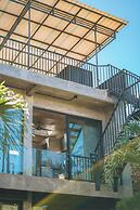 Villa Konkrete - Tropical 3BR