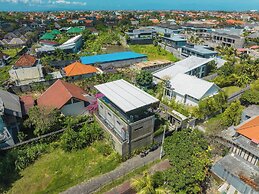 Villa Konkrete - Tropical 3BR