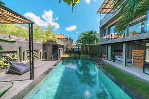 Villa Konkrete - Tropical 3BR