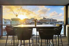 Golden Viaduct Retreat