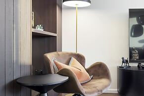 Golden Viaduct Retreat