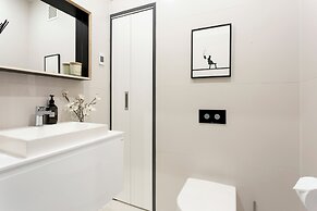 Golden Viaduct Retreat