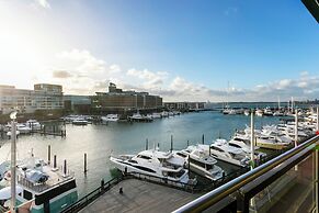 Golden Viaduct Retreat