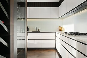 Golden Viaduct Retreat