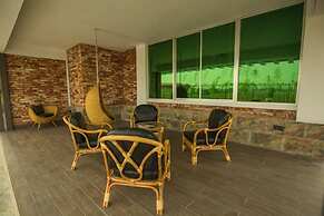 Shaira Garden Resort